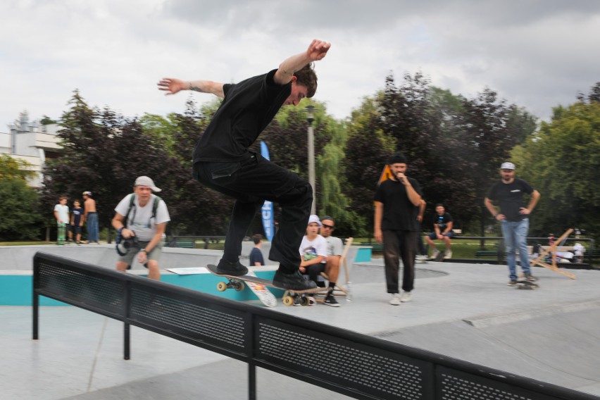 Kraków. Skatepark na osiedlu Widok oficjalnie otwarty