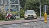 Motocyklista przewrócił się na rondzie w Zielonej Górze. Trafił do szpitala