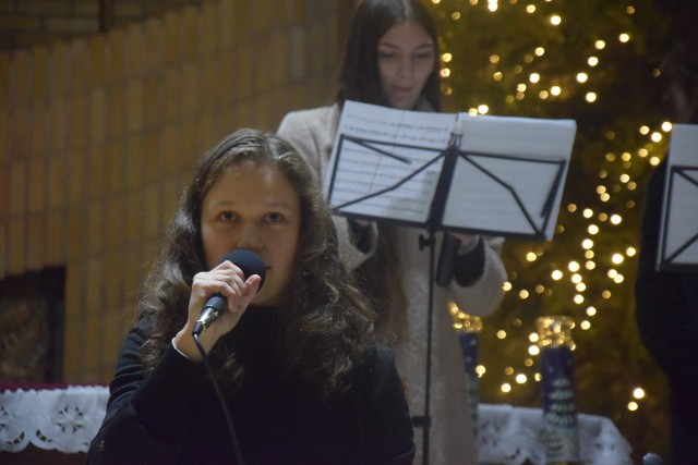 Koncert w kościele św.Maksymiliana Kolbe w TychachZobacz kolejne zdjęcia. Przesuwaj zdjęcia w prawo - naciśnij strzałkę lub przycisk NASTĘPNE