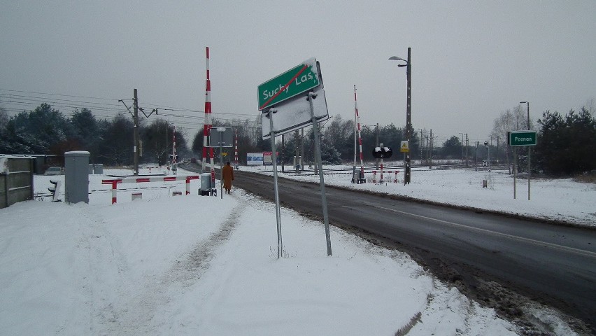 - Przejazd jest więc zamykany tylko dlatego, że jakaś...