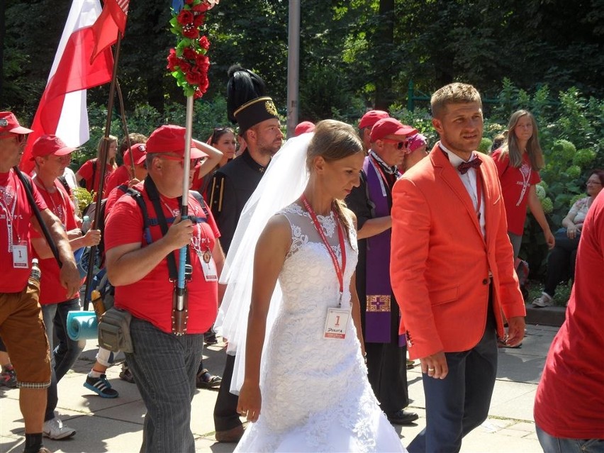 Pielgrzymka Legnicka weszła na Jasną Górę