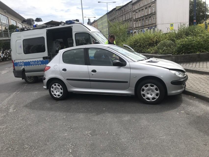 Do wypadku doszło w sobotę około godz. 10.30 na ulicy...