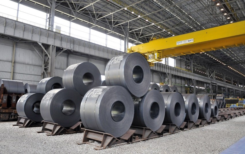 ArcelorMittal zakończył inwestycję za 8 mln zł w walcowni nowohuckiego kombinatu