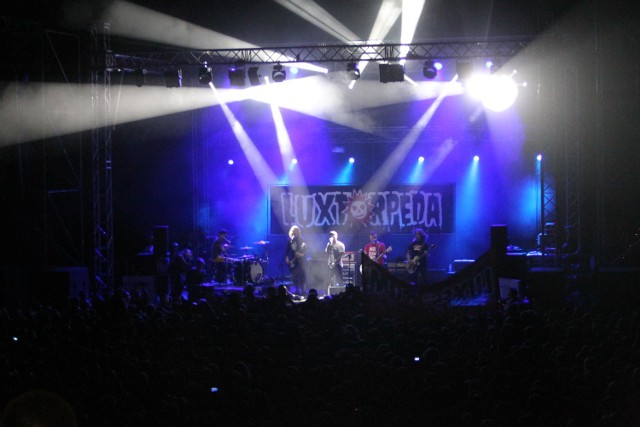 Luxtorpeda zagra na Rocket Festiwalu po raz drugi z rzędu. Jeszcze pod koniec września zespół "Litzy" i Hansa był w Arenie gospodarzem własnej imprezy - dwudniowego LuxFestu