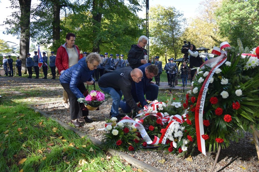 Przy klasztorze w Kalwarii Pacławskiej odsłonięto tablicę...