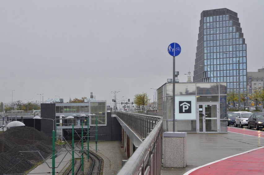 W tym miejscu mógłby powstać nowy dworzec Poznań Główny lub...