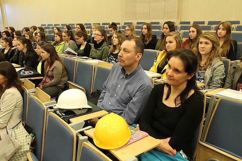 "Dziewczyny na politechniki" na PŚK w Kielcach