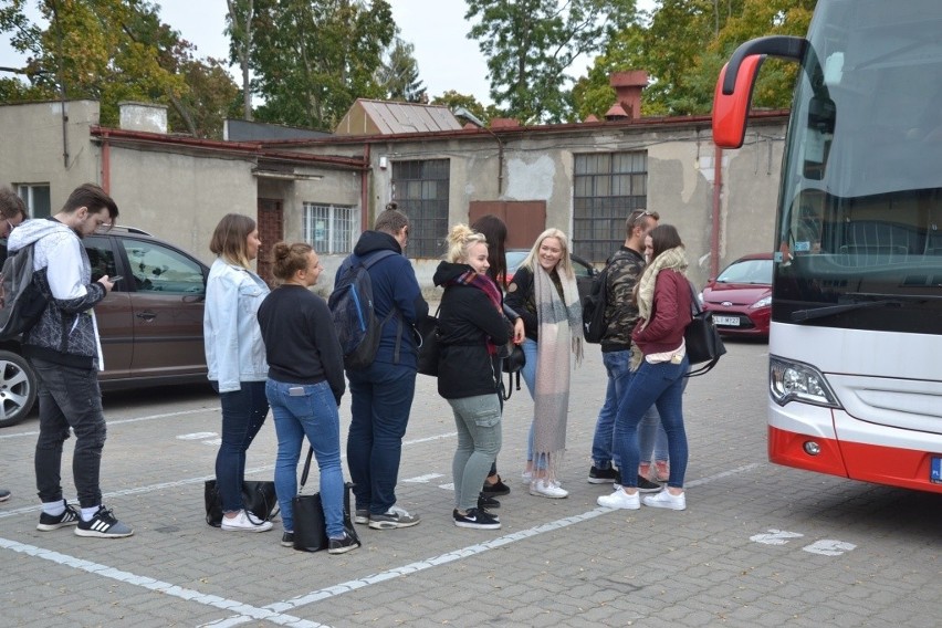 W Zespole Szkół Technicznych w Lipnie odbyła się akcja poboru krwi. Uczniowie krwi nie pożałowali!