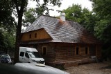 XIX-wieczny drewniany dom młynarza w Mogile: powrót do przeszłości