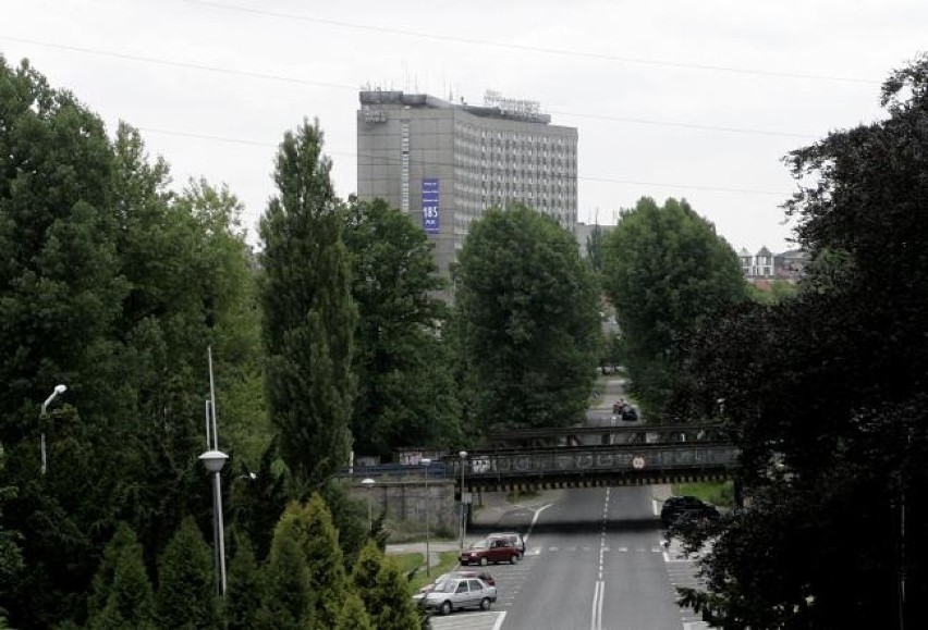 Poznań: Hotel Polonez zmieni się w nowy akademik [ZDJĘCIA]