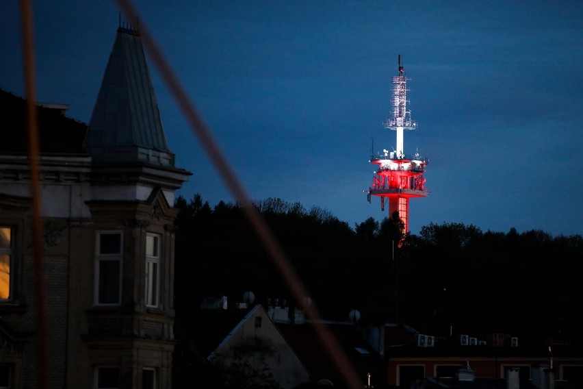 Święto Chrztu Polski. Kraków udekorowany biało-czerwonymi flagami