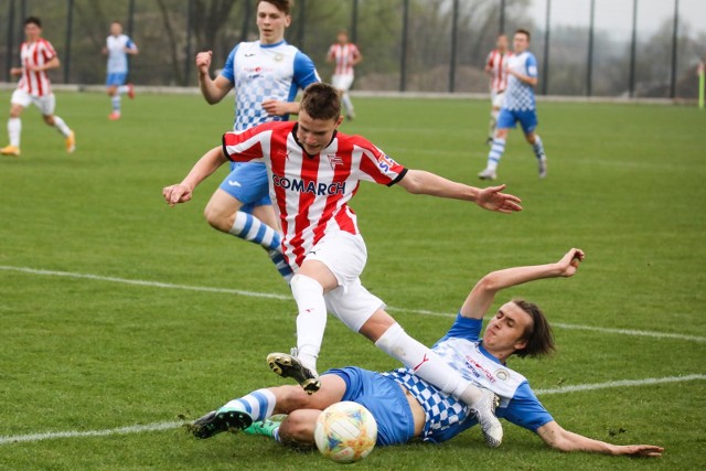 1.05.2021, Rączna, mecz Centralnej Ligi Juniorów U-17 Cracovia - Hutnik Kraków