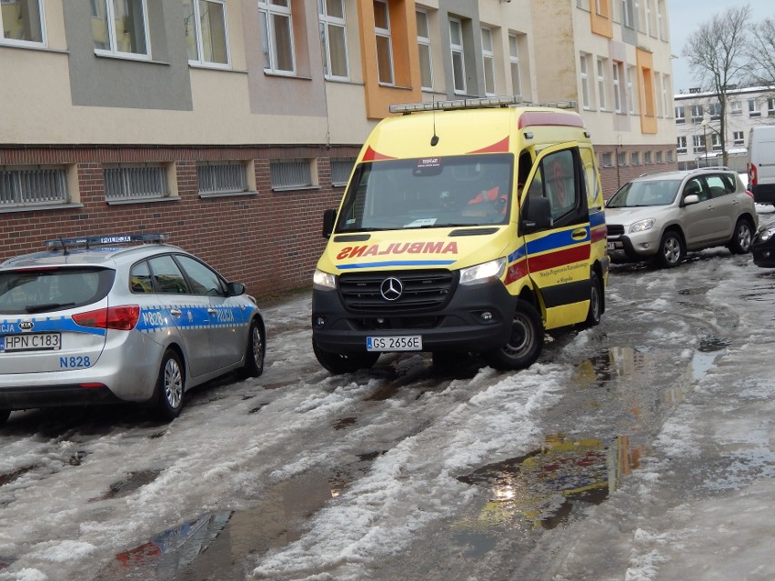 Ustka. Kiedy na karetkę trzeba czekać, do akcji wkraczają inne służby