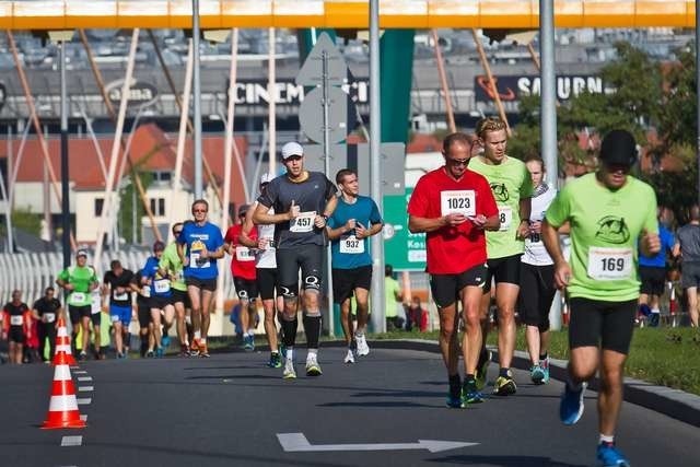 Podczas POłmaratonu Bydgoskiego uczestnicy mieli do pokonania m.in. podbieg pod Trasę Uniwersytecką