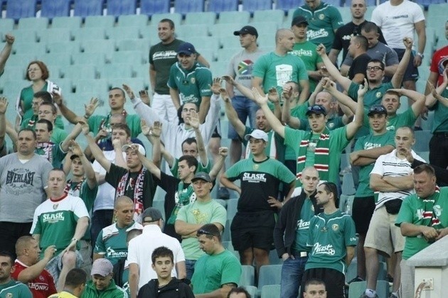 Kibice Śląska na stadionie Lokomotivu