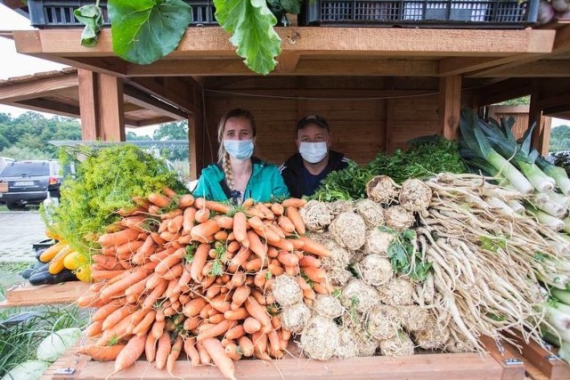 Zdjęcia przedstawiają Bazarki, które się wcześniej odbyły