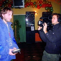 Od lewej Witold Zalewski i Michał Marczak w trakcie realizacji filmu.