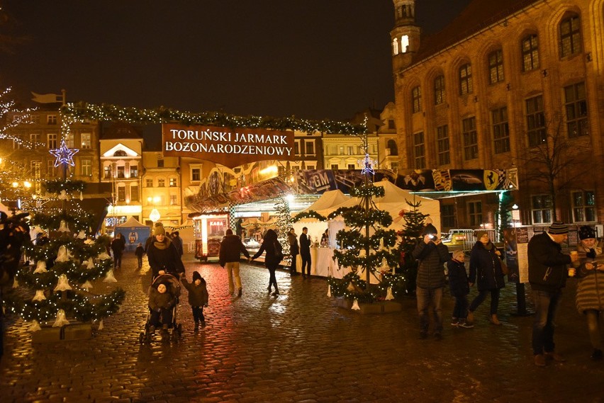 Toruński Jarmark Bożonarodzeniowy na starówce już otwarty!...