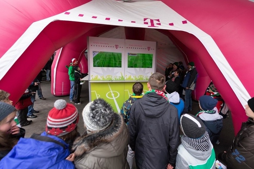T-Mobile Fanzone gościła w 21. kolejce we Wrocławiu, podczas...