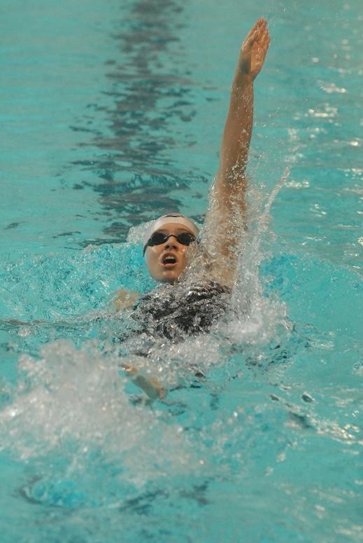 Alicja Tchórz jest pierwszą Polką, która na 200 m st. grzbiet. złamała barierę 2.10,00. W światowym rankingu zawodniczka MKP Słowianki plasuje się na 20. miejscu.