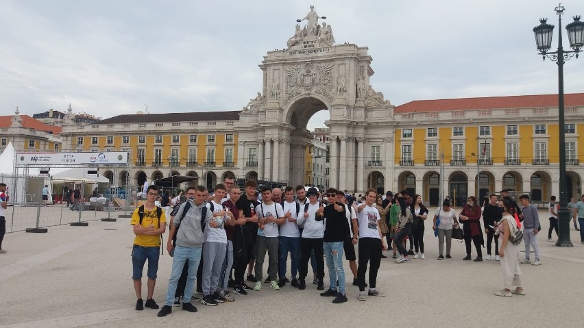 Uczniowie ze Skarżyska uczyli się zawodu w Portugalii (ZDJĘCIA)