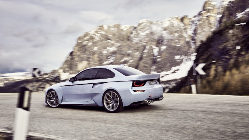 BMW 2002 Hommage...