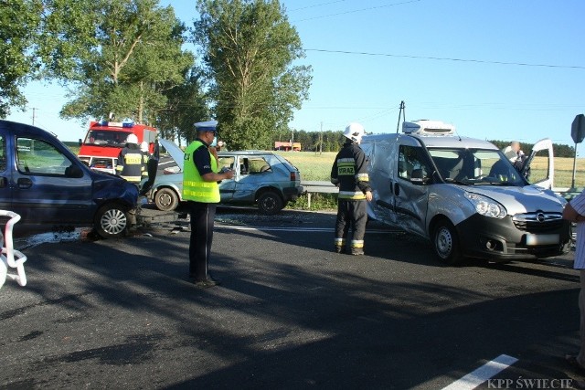 Wczoraj rano w Plewnie kierujący samochodem osobowym wymusił pierwszeństwo.