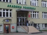 Akademia Pomorska w Słupsku. Rektor zwolnił konserwatorów