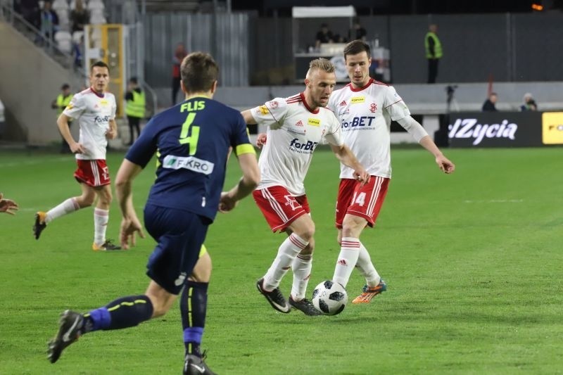 Ekstraklasa coraz bliżej. ŁKS Łódź pokonał Sandecję Nowy Sącz 2:0