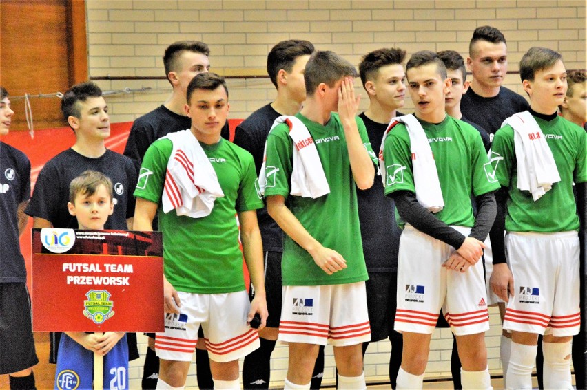 Futsal, MP U16: Dobry początek Fabloku Chrzanów, który pokonał KP Piła