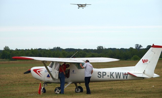 Cessna 152 II musi być regularnie przeglądana przed startem, aby w powietrzu nie było niespodzianek