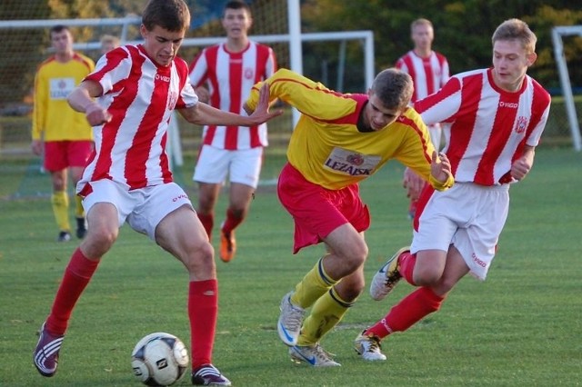 Piłkarze Pogoni Leżajsk byli bezradni w meczu z Resovią.