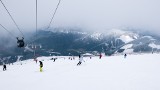 Najtańsze miejsca na narty w Polsce. Nowy ranking 9 rekordowo tanich ośrodków narciarskich w grudniu 2023. Tylko 73 zł za dzień jazdy!