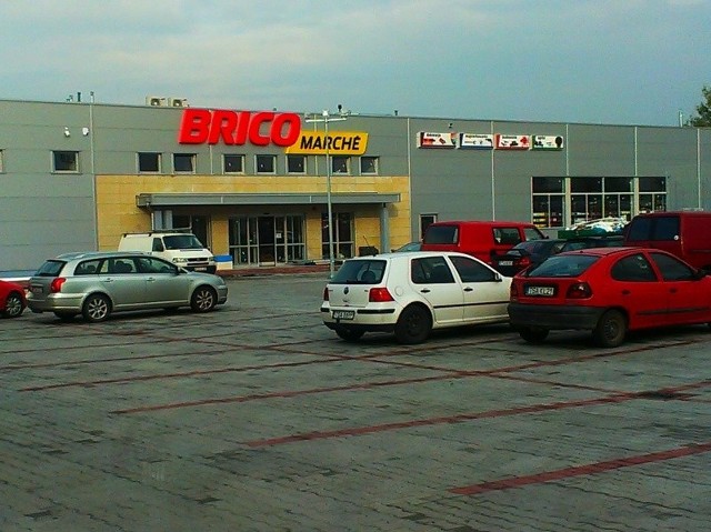 Bricomarché  - nowy supermarket rusza w Sandomierzu. To pierwszy taki sklep w województwieSklep jest już prawie gotowy. Otwarcie w przyszłym tygodniu.