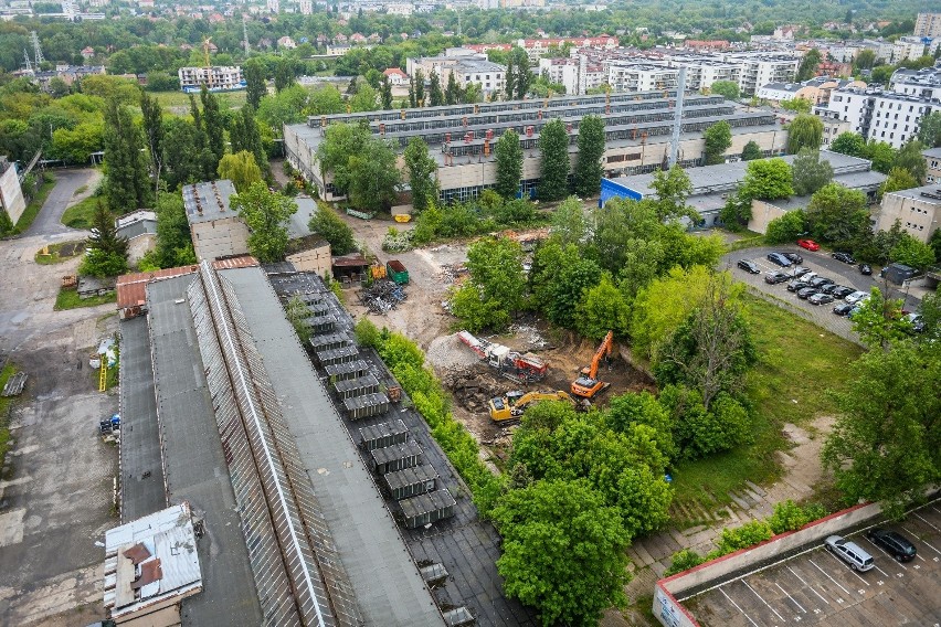 Rozpoczęło się wyburzanie budynków na terenie Grupy...