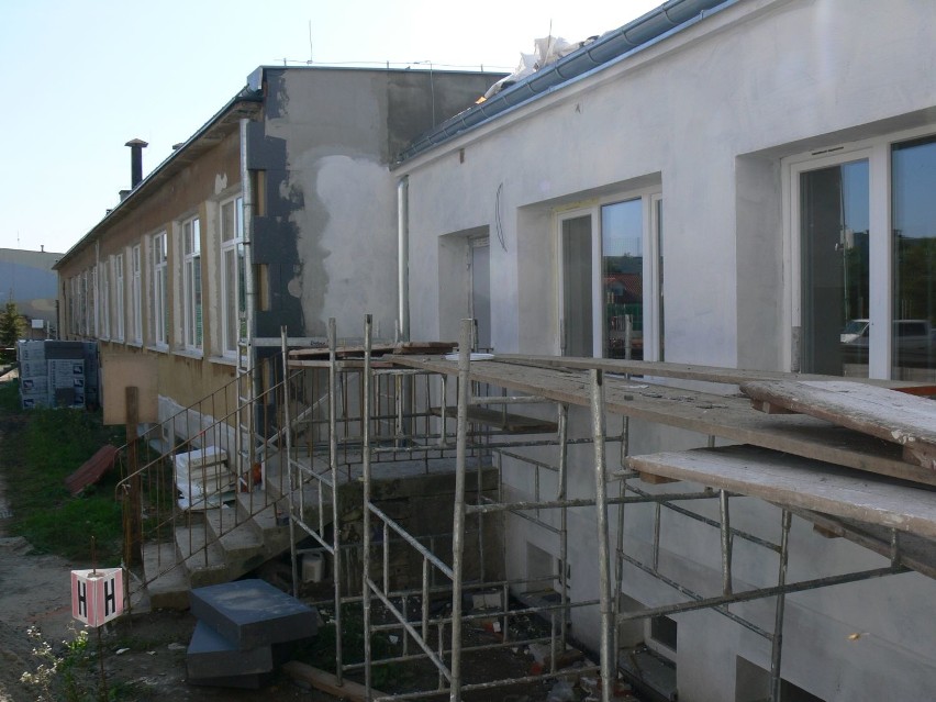 Internat przy „budowlance” w Tarnobrzegu po remoncie przyjął młodzież 