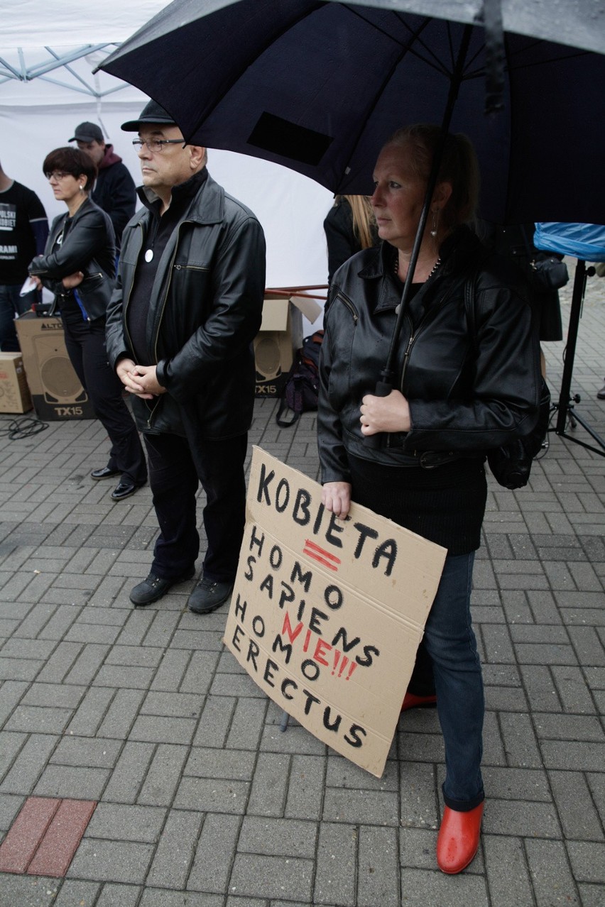 Czarny protest w Opolu.
