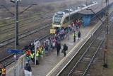 Około 150 uczniów z Krakowa odwiedziło Olkusz. Uczyli się o bezpieczeństwie na dworcach kolejowych i poznali miasto. Zobaczcie zdjęcia