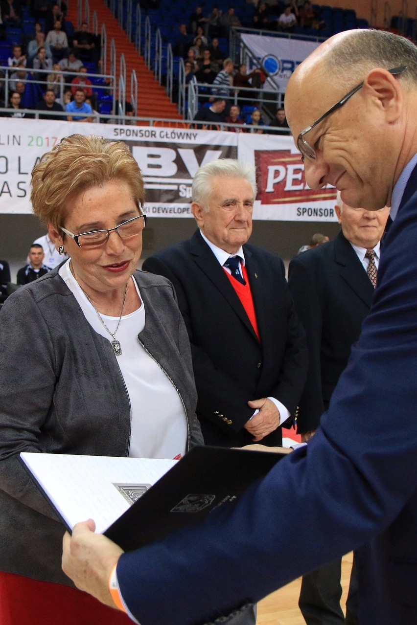 W pierwszym meczu sezonu koszykarze TBV Startu pokonali w Lublinie Turów Zgorzelec