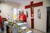 Łapy. Nowa kaplica w SP ZOZ w Łapach. Pomieszczenie poświęcił biskup łomżyński Janusz Stepnowski (ZDJĘCIA)