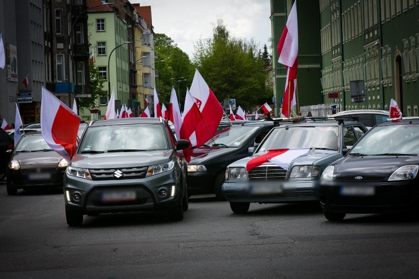 Patriotyczny przejazd w Szczecinie 3 maja 2019