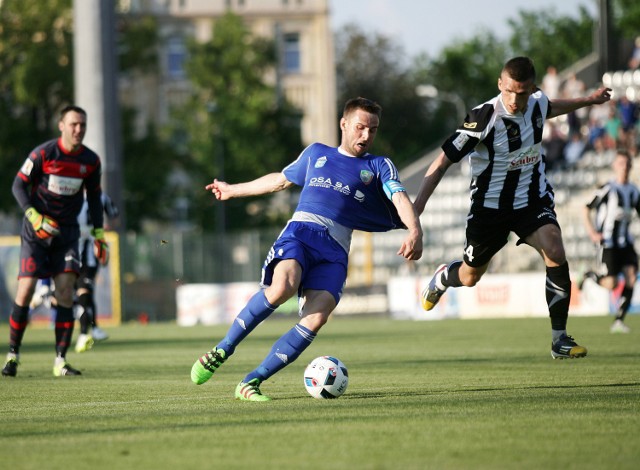 Po ciekawym meczu Sandecja pokonała Miedź