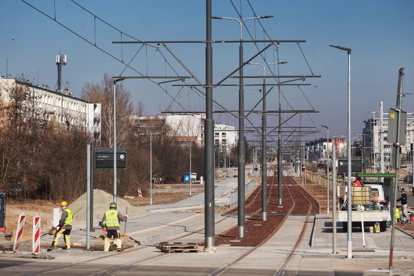Trasa tramwajowa na Naramowice dostępna dla pasażerów...
