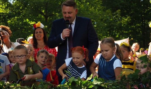 Otwarcie parku za bielskim Ratuszem. Zobacz kolejne zdjęcia. Przesuwaj zdjęcia w prawo - naciśnij strzałkę lub przycisk NASTĘPNE