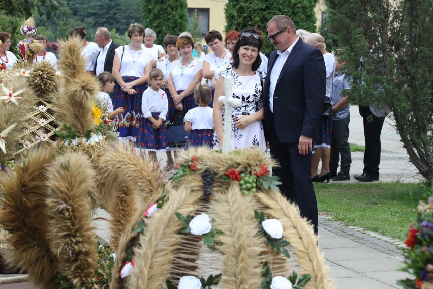 W niedzielę odbyły się dożynki gminne w mieście i gminie Łagów [WIDEO, zdjęcia]