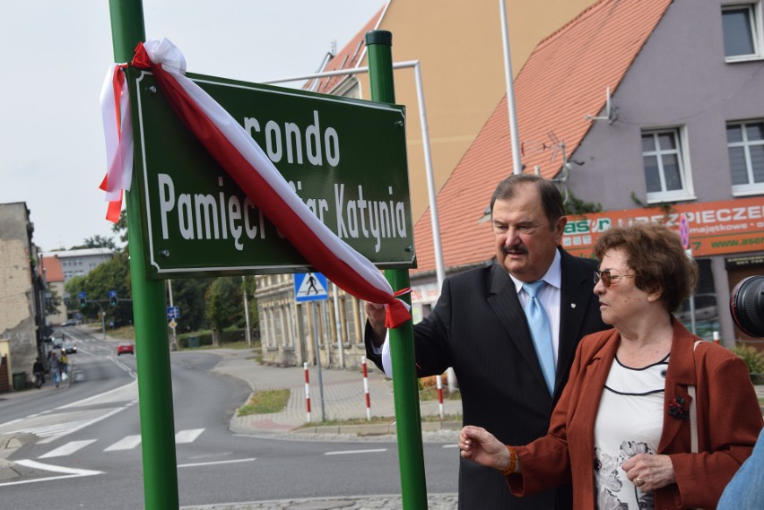 Rondo przy ul. Sienkiewicza nosi teraz nazwę Pamięci Ofiar...