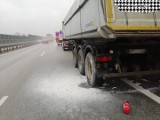 Pożar ciężarówki na trasie S7 w stronę Warszawy. Były utrudnienia
