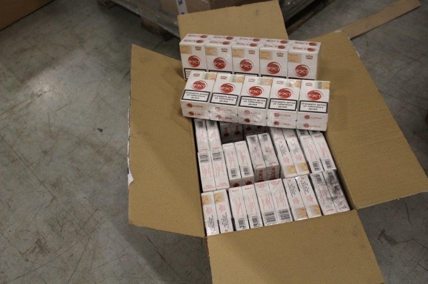 Papierosy za pół miliona złotych w rękach celników (zdjęcia)
