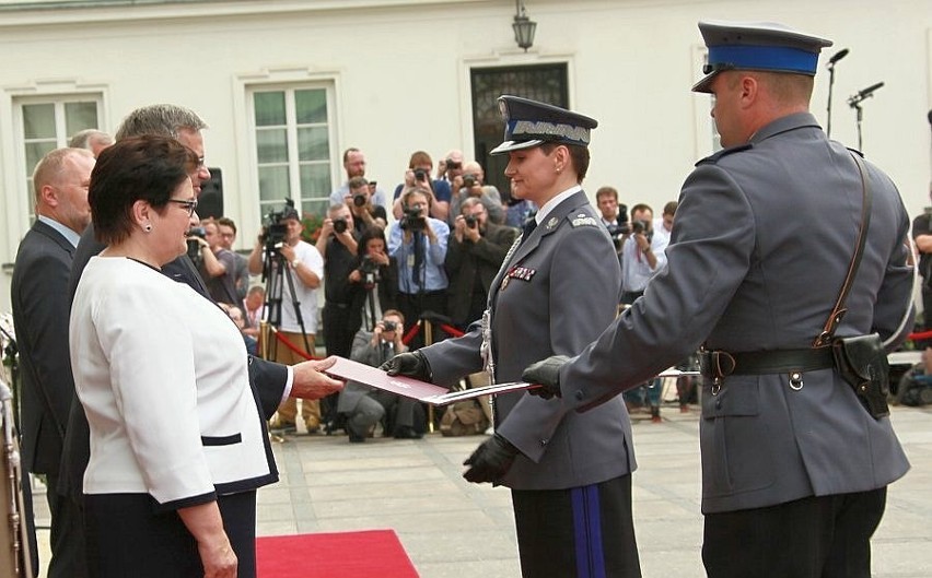 Nadinsp. Irena Doroszkiewicz - pierwsza kobieta-generał w historii polskiej policji (zdjęcia, wideo)