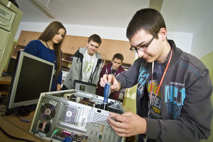 Technikum Elektroniczne im. Wojska Polskiego w Bydgoszczy najlepsze w kraju